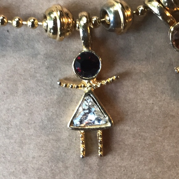 Vintage Family Necklace - Picture 5 of 8